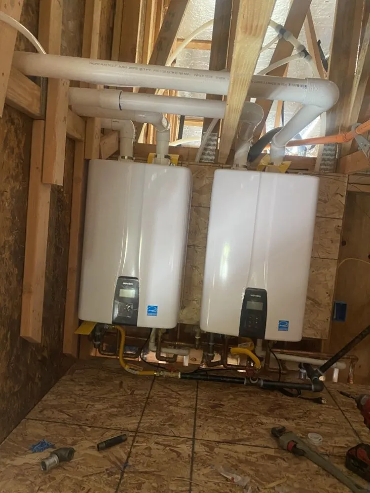 Slide of The Cardenas Plumber