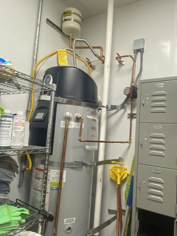 Slide of The Cardenas Plumber