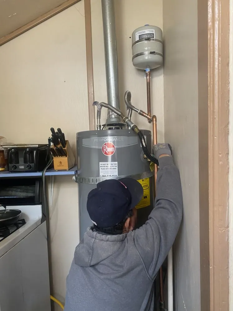 Slide of The Cardenas Plumber