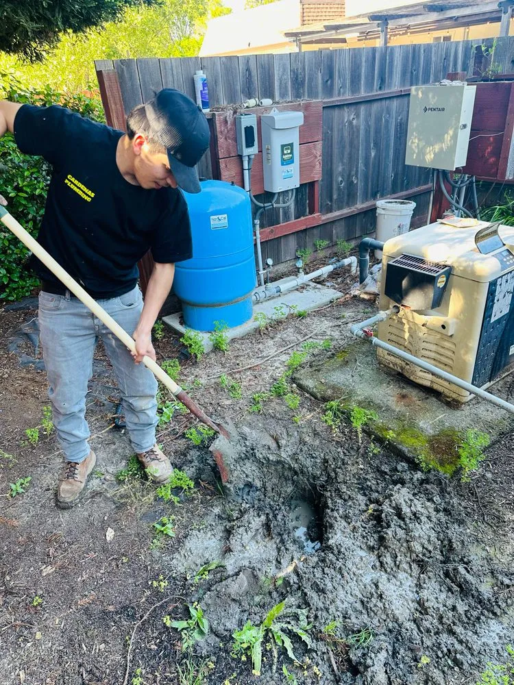 Slide of The Cardenas Plumber