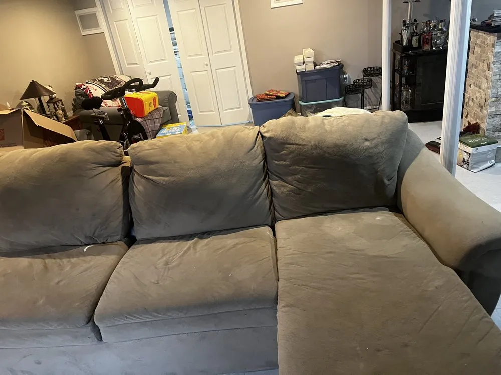 Slide of The Carpet Cleaning