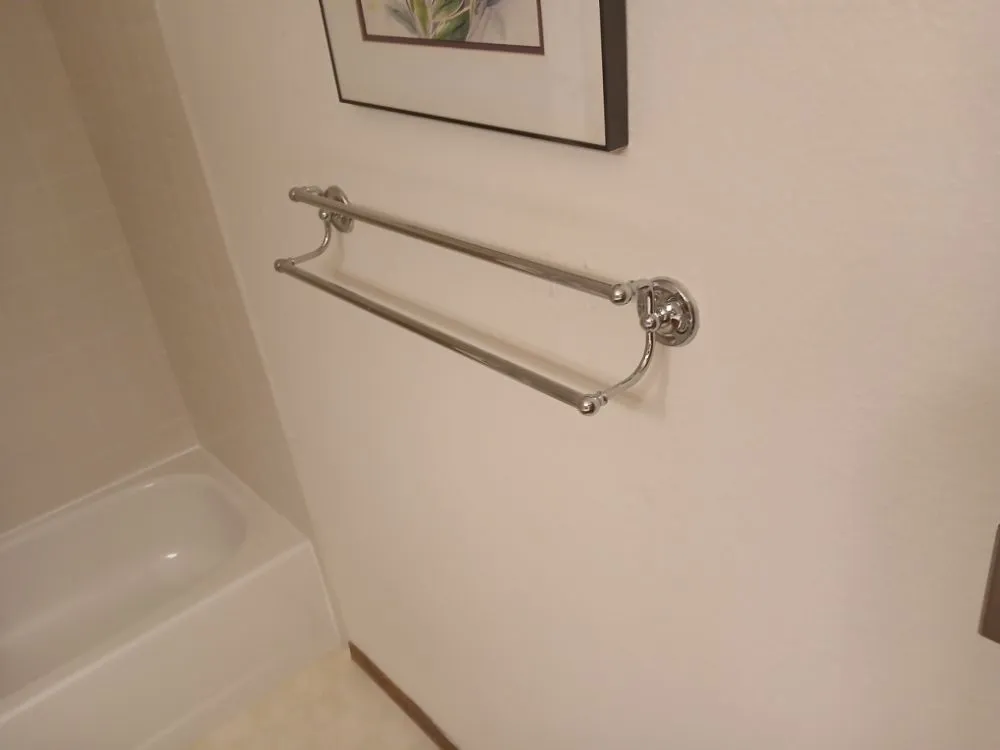 Slide of The Compass Handyman