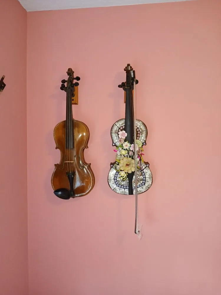 Slide of The Compass Handyman