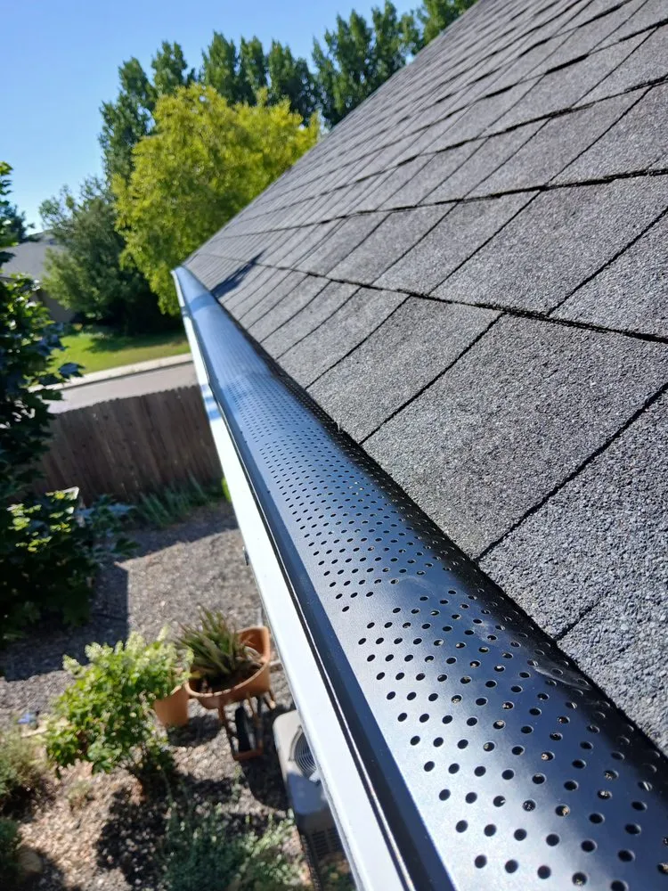 Slide of The Compass Handyman