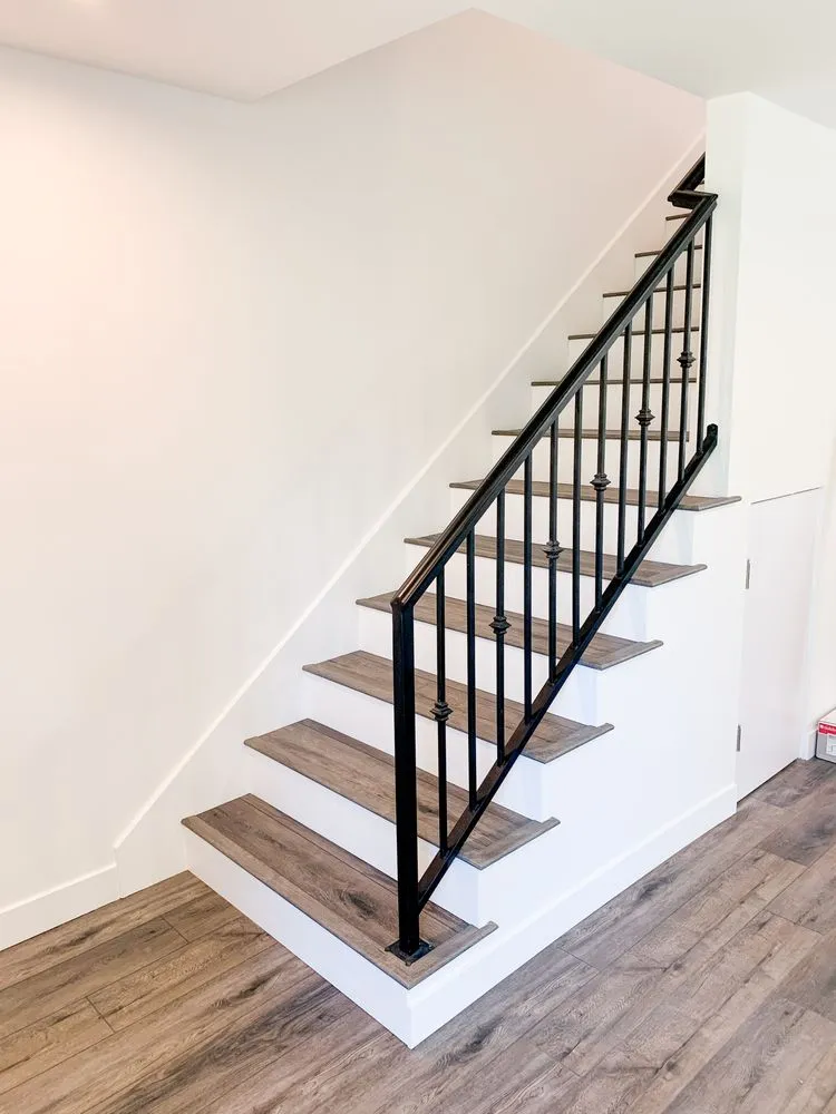 Slide of The DeCillo Company