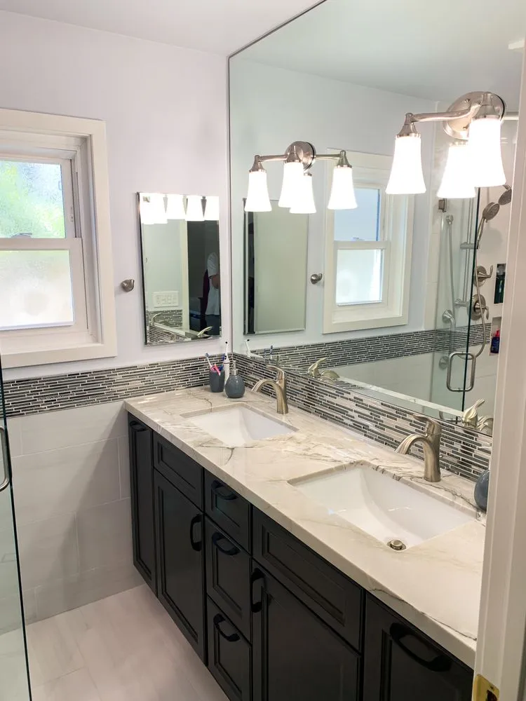 Slide of The DeCillo Company