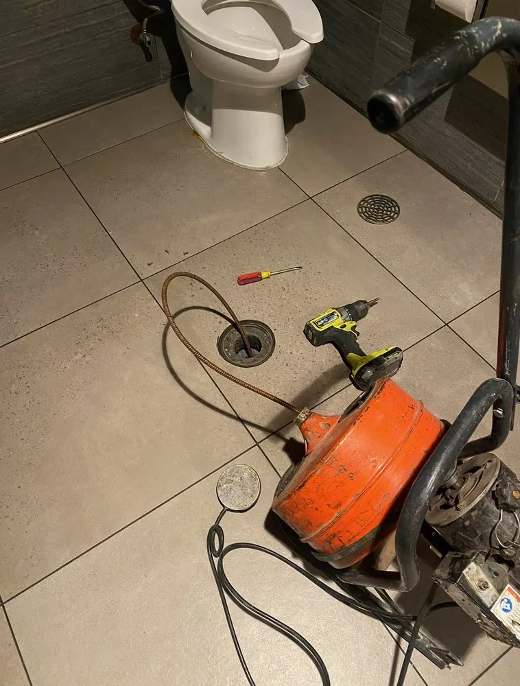 Slide of THE DRAIN MAN PLUS