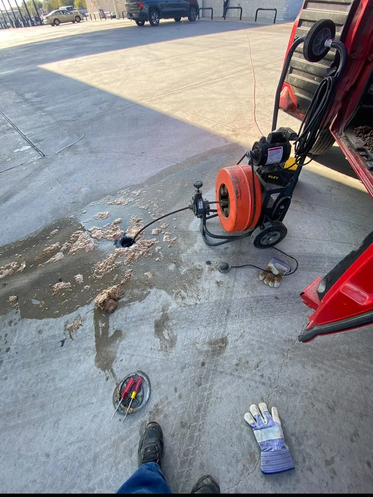 Slide of THE DRAIN MAN PLUS