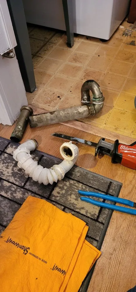 Slide of The Fair Plumber