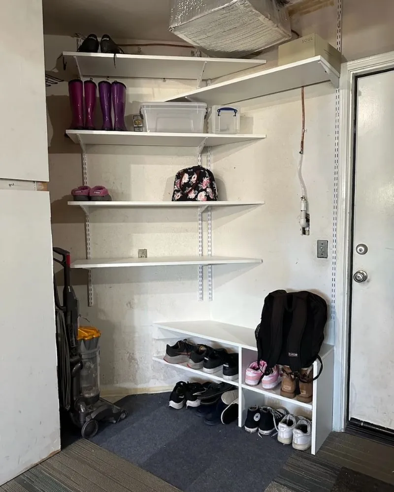 Slide of The Fix-it Fox