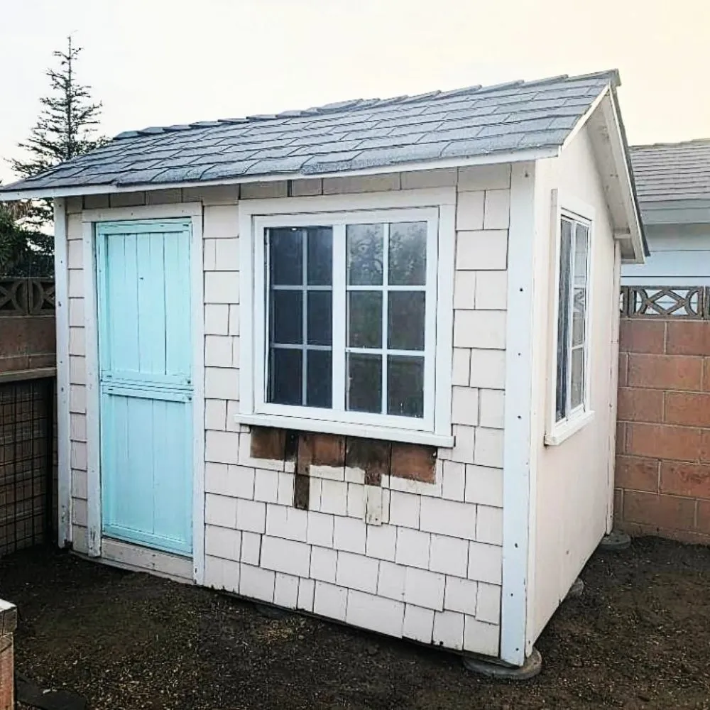 Slide of The Fix-it Fox