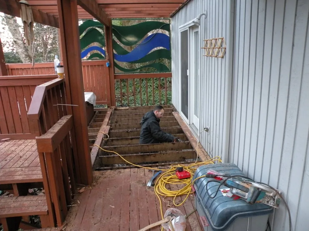 Slide of The Hand E Solution