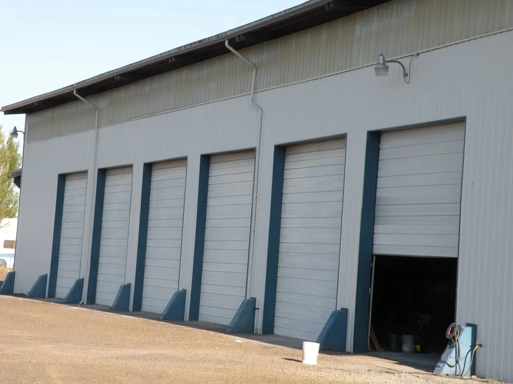 Slide of The Hand E Solution