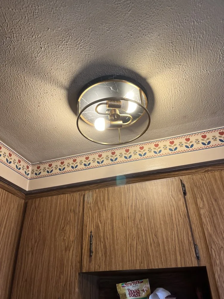 Slide of The Handy Dude