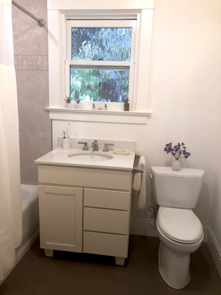 Slide of The Handy Frenchman