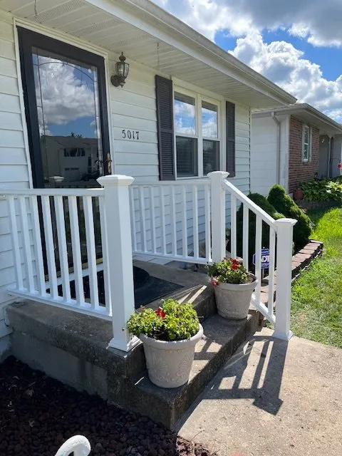 Slide of The Handydad