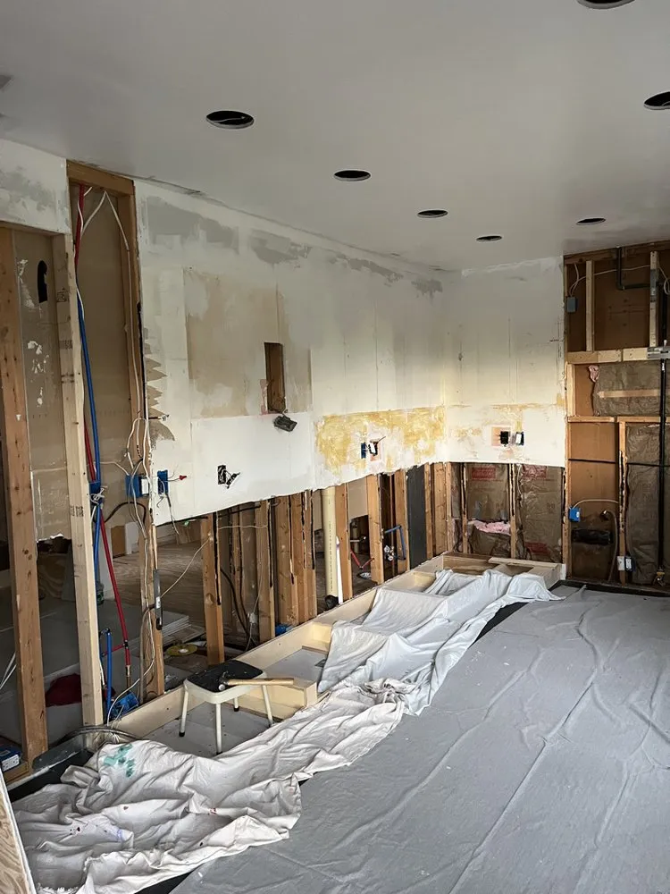 Slide of The Handyman Expert