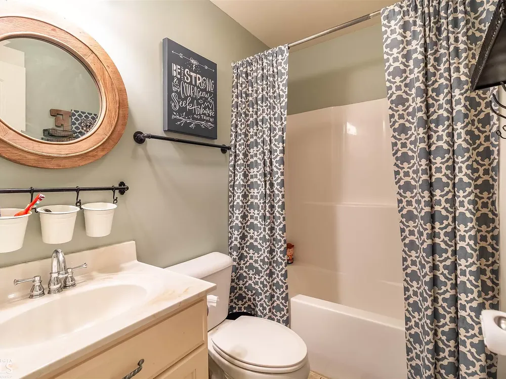 Slide of The Handyman of Rome