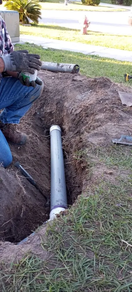 Slide of The Handyman Plumber