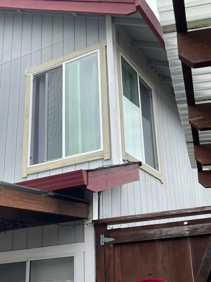 Slide of The Handyman Pro