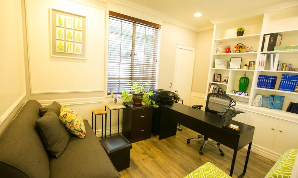 Slide of The Hawthorne Plumbing