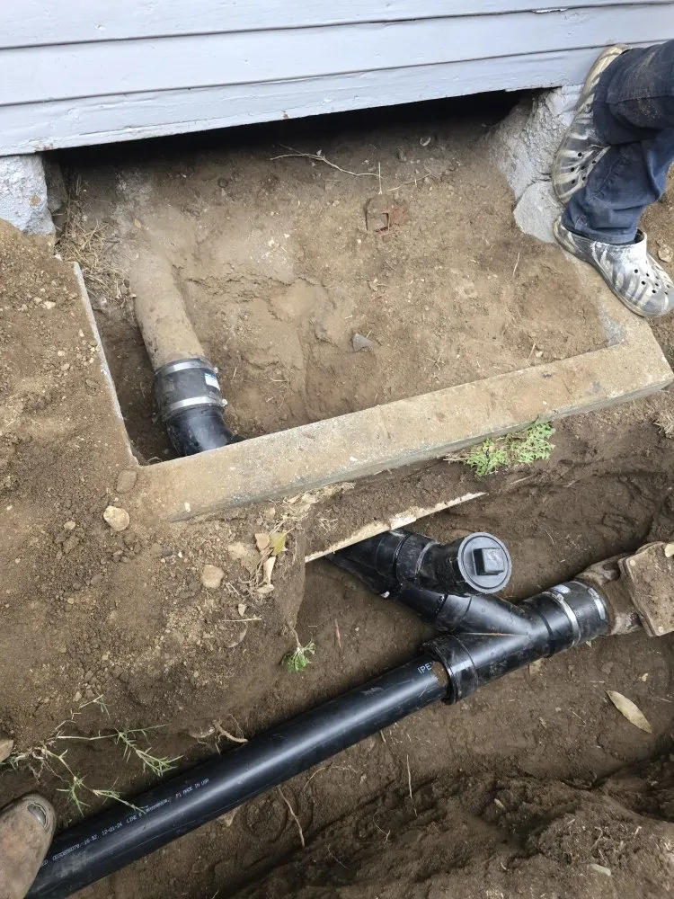 Professional drain cleaning service in Los Angeles, CA - The King Dom Rooter and Plumbing