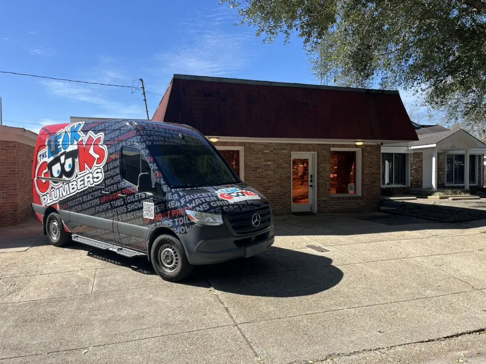 Slide of The Leak Geeks Plumbers