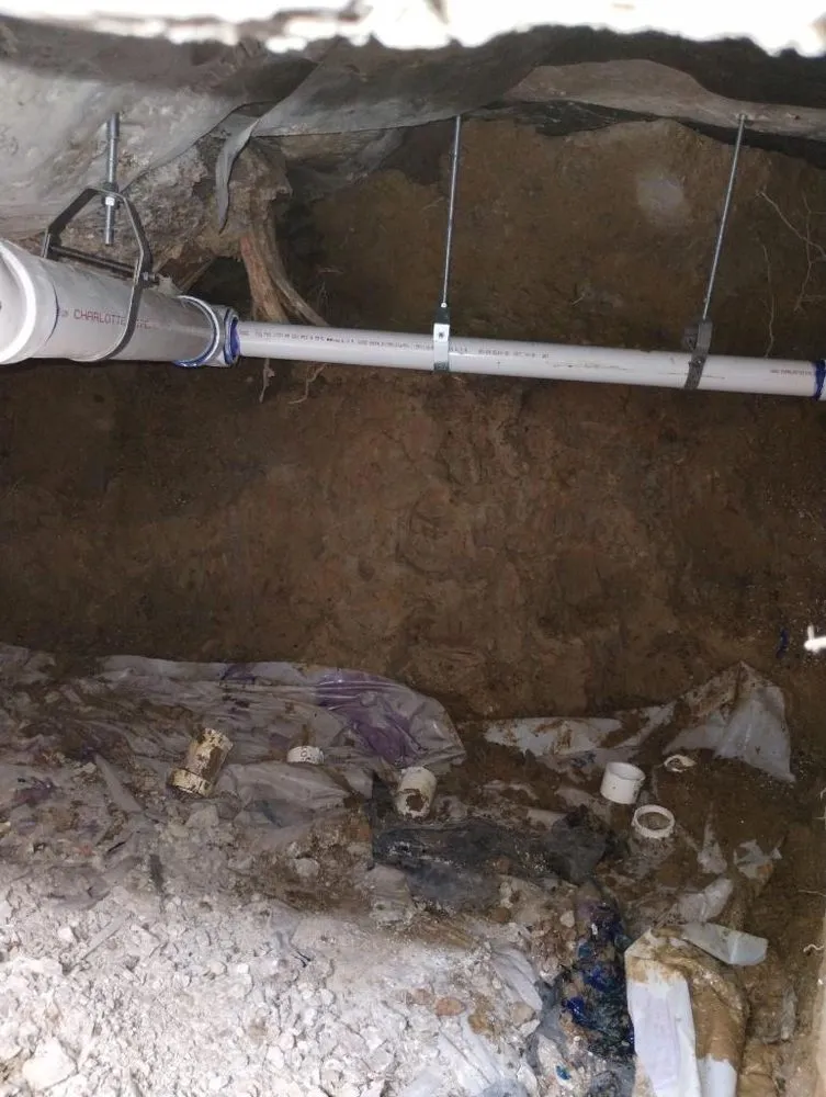 Slide of The Leak Whisperers