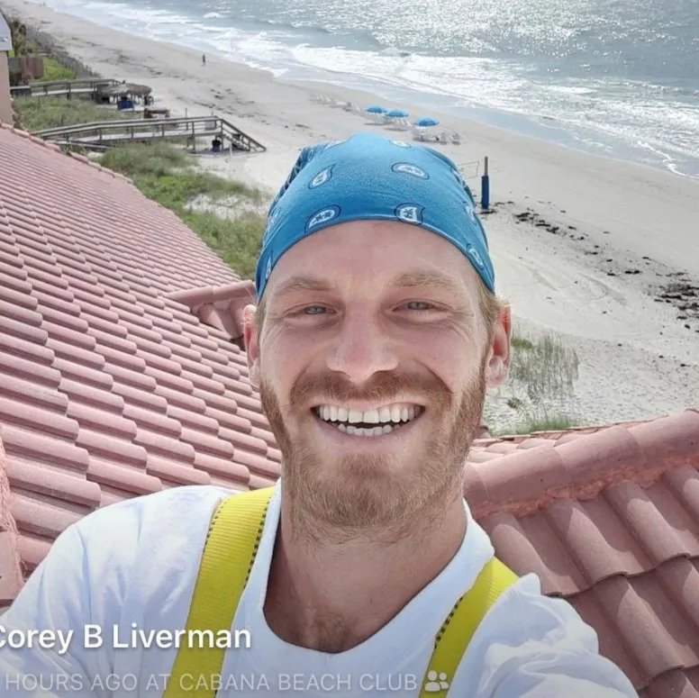 Slide of The Local Handyman Service.