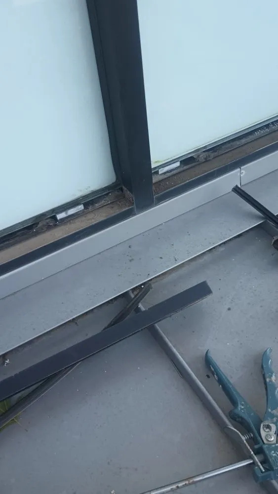 Slide of The Original Handyman