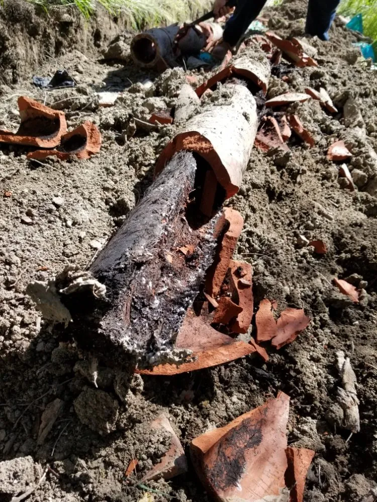 Slide of The Pipe Doctor Plumbing