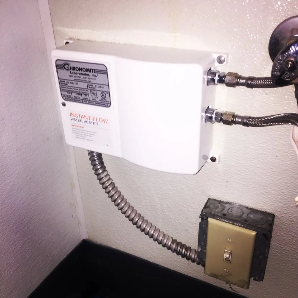 Slide of The Plumbing Guys