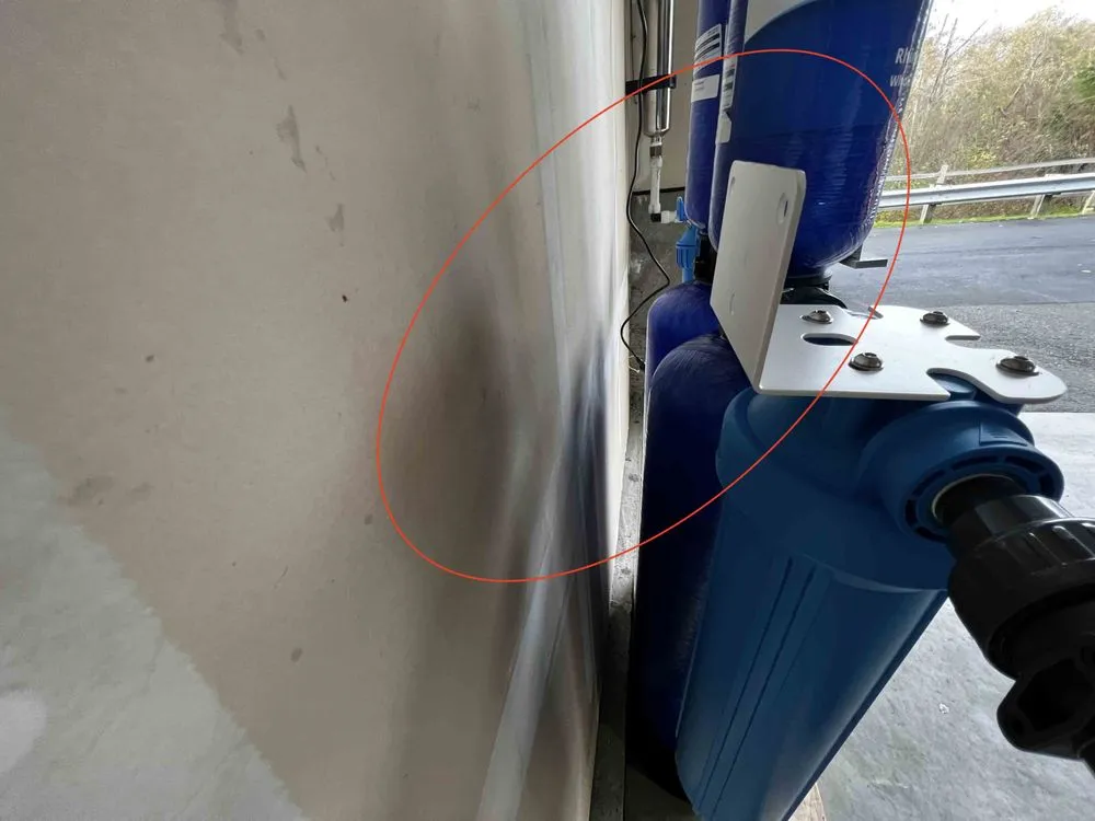 Slide of The Plumbing Joint