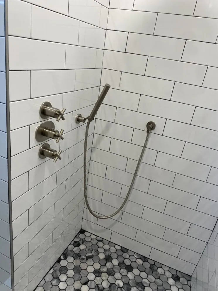 Slide of The Plumbing Machines