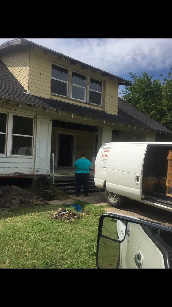 Slide of The Plumbing Mann