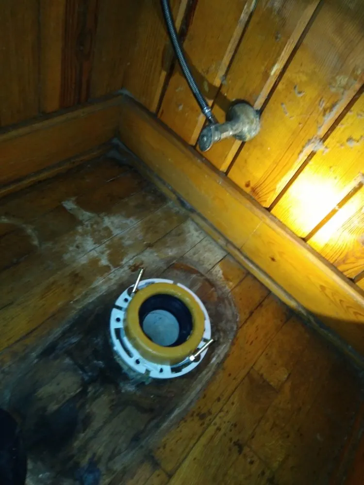 Emergency plumbing repair experts serving Sweetwater, TN - The Plumbing Pros of East Tennessee