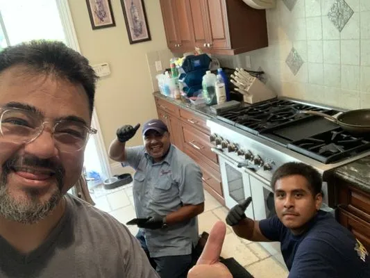 The Plumbologist Logo