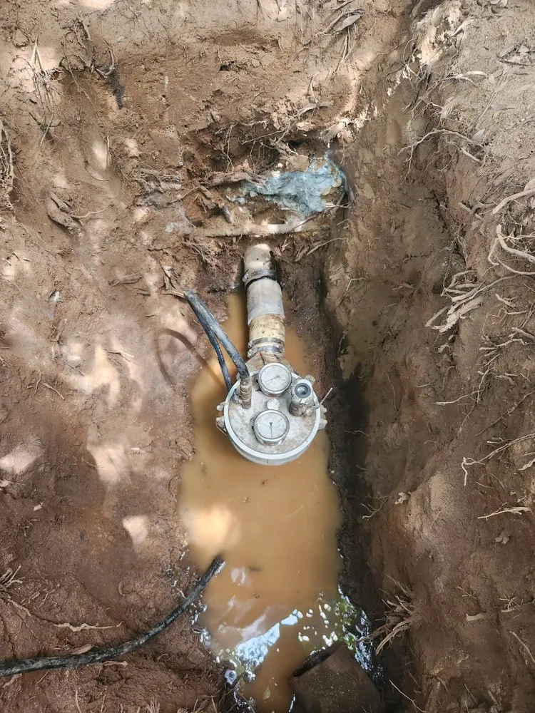 Slide of The Pro Plumbing