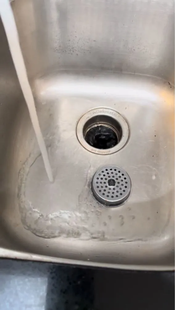 Slide of The Pro’s Plumbing and Drains