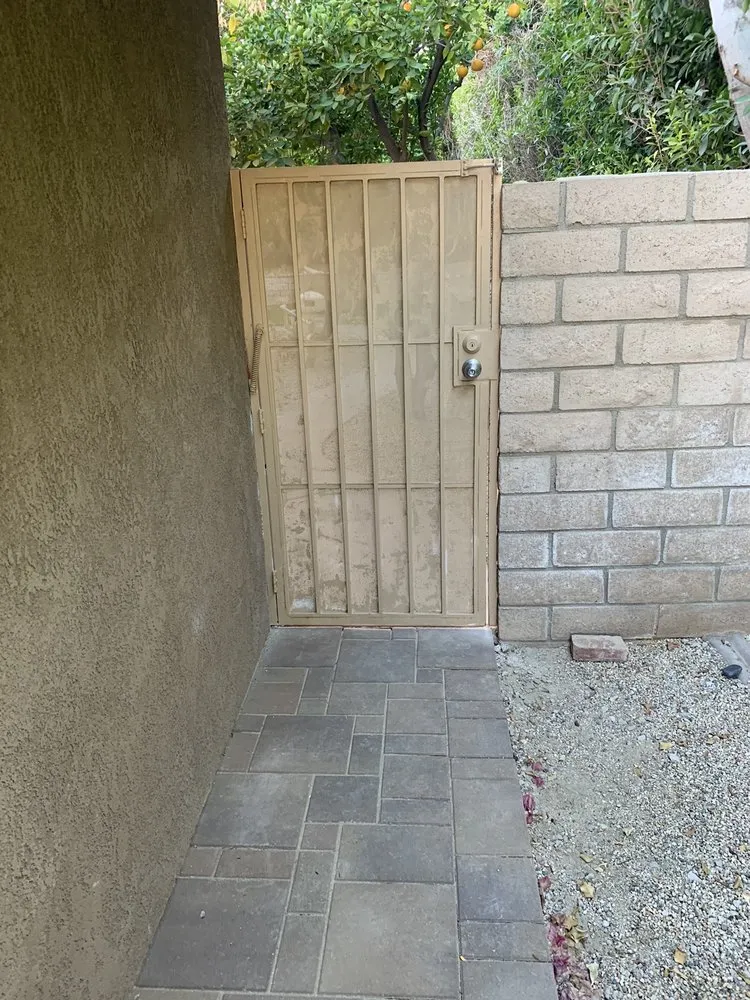 Slide of The Repair Guy