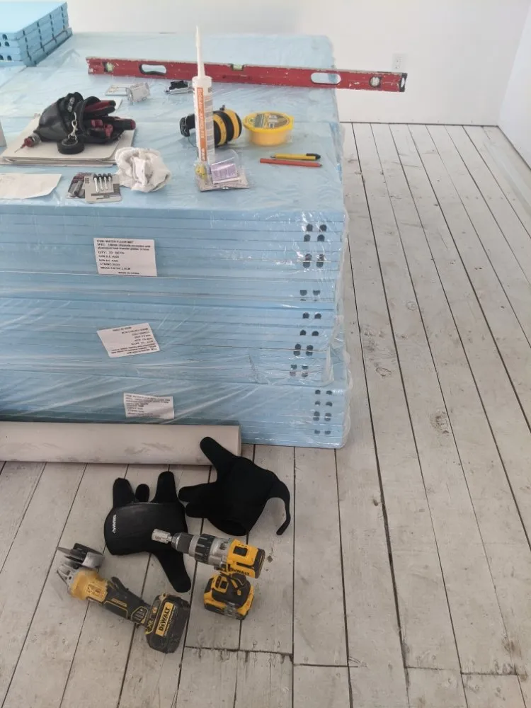 Slide of The Right Guys Plumbing