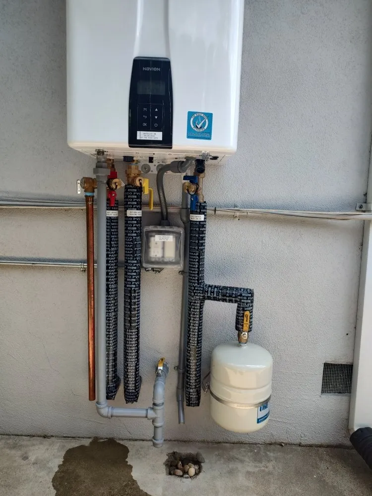 Slide of The Right Guys Plumbing