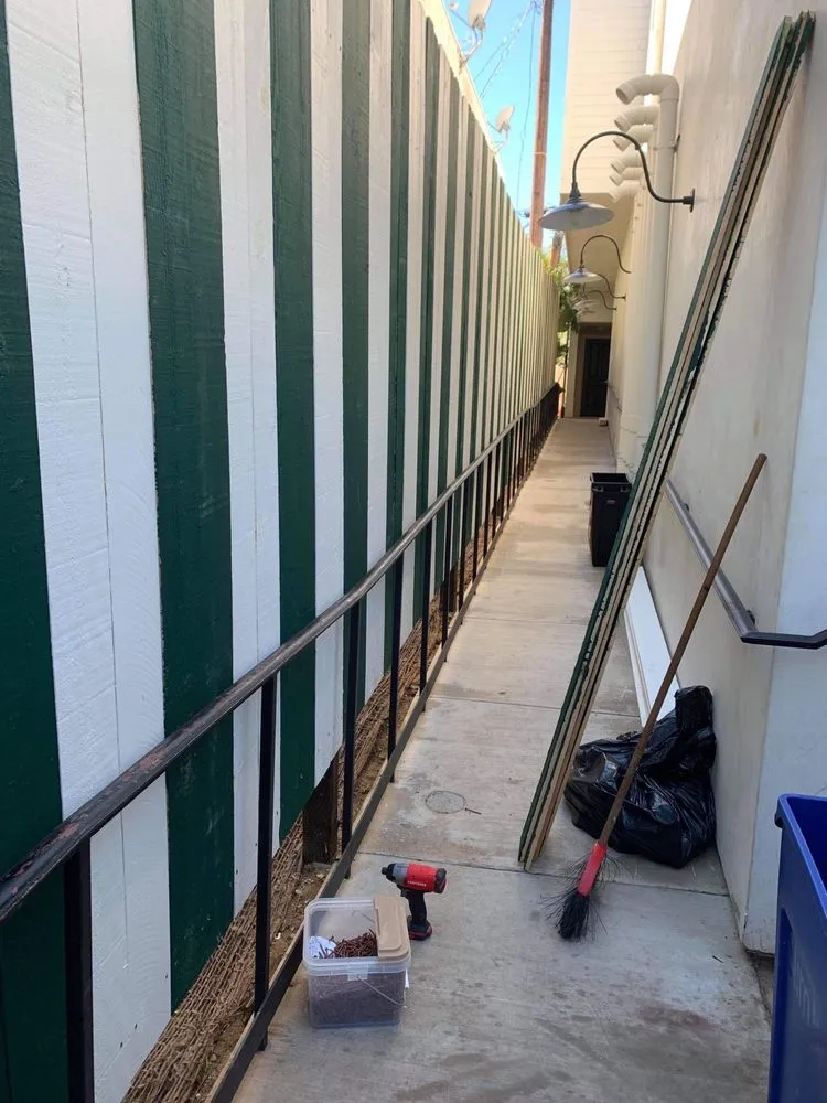 Slide of The Southbay-Handyman