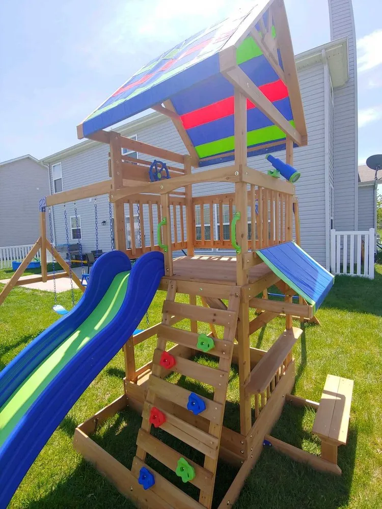 Slide of The Standard Handyman