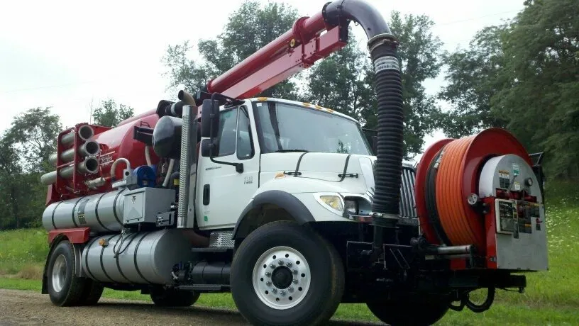 Slide of The Trenchless Guys