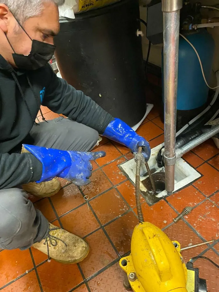 Slide of The Unclogger Surgeon