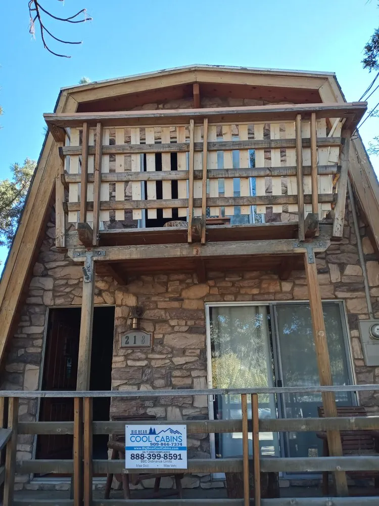 Slide of Thelander Construction