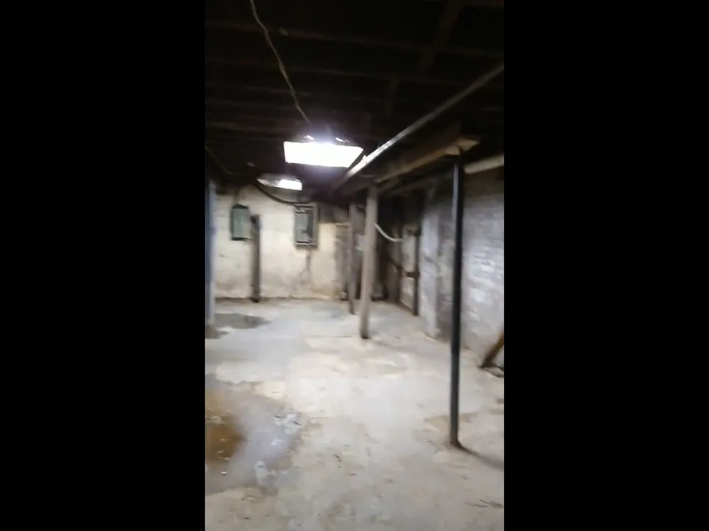 Slide of Thompkins & Associates General Contractors