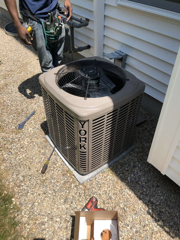 Expert pipe repair for homes in Chatham, MA by Thonus North Plumbing Heating & Air Conditioning