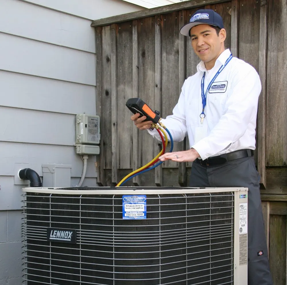 Affordable emergency plumbing experts serving Farmington Hills, MI - Thornton & Grooms